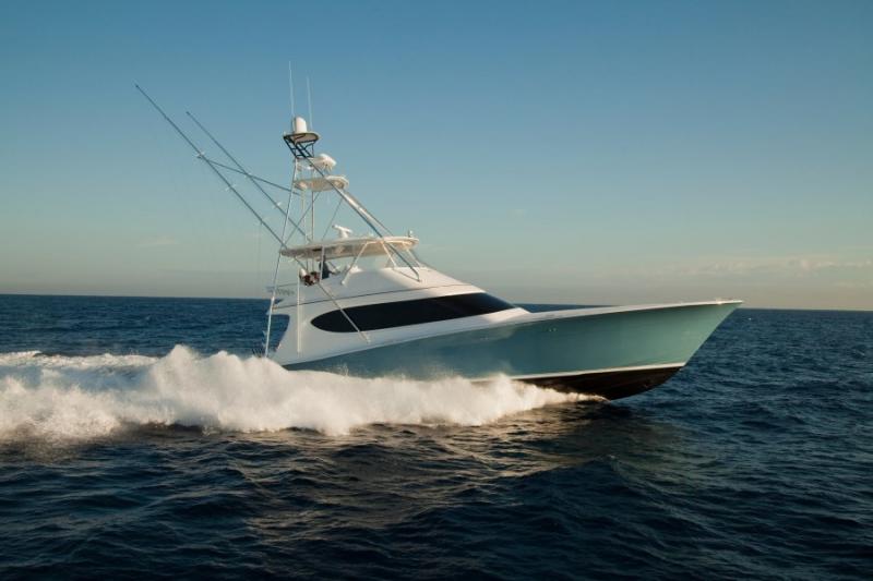 Hatteras GT70 Hatteras GT70