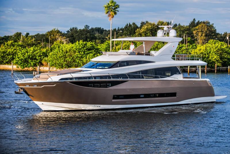 Prestige Flybridge 2016 Prestige Flybridge 2016