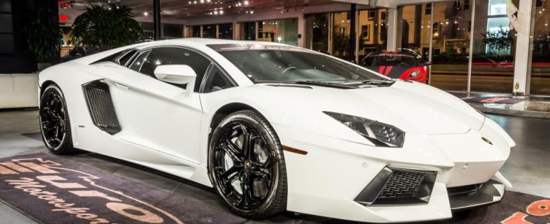 ’12 Lamborghini Aventador LP700-4 Coupe ’12 Lamborghini Aventador LP700-4 Coupe