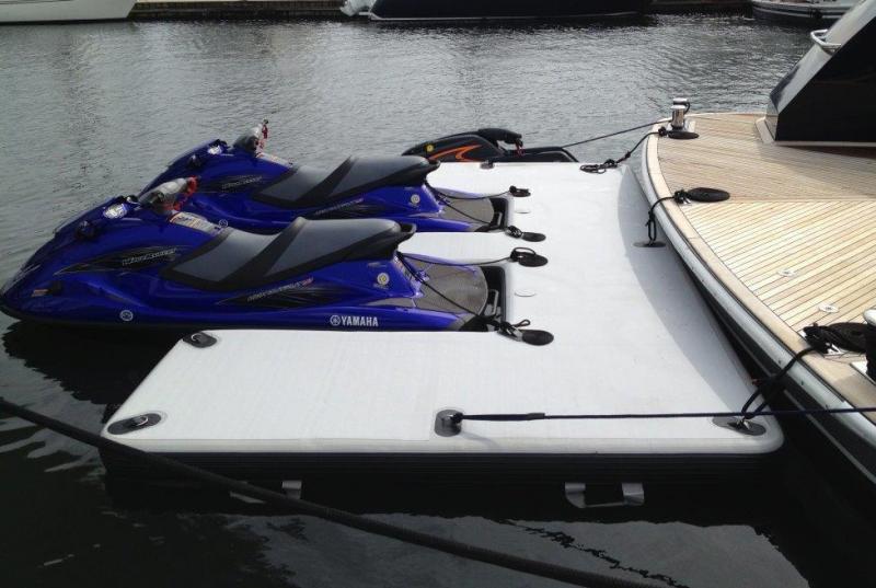 Jet Ski Dock - AERÉ Docks & Platforms - Products Jet Ski Dock - AERÉ Docks & Platforms - Products