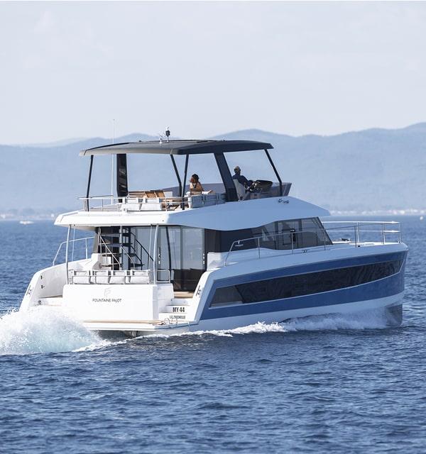 Power catamarans MY 44 Power catamarans MY 44