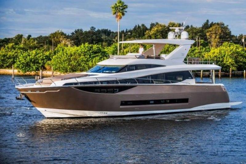 Prestige Flybridge 2016 Prestige Flybridge 2016