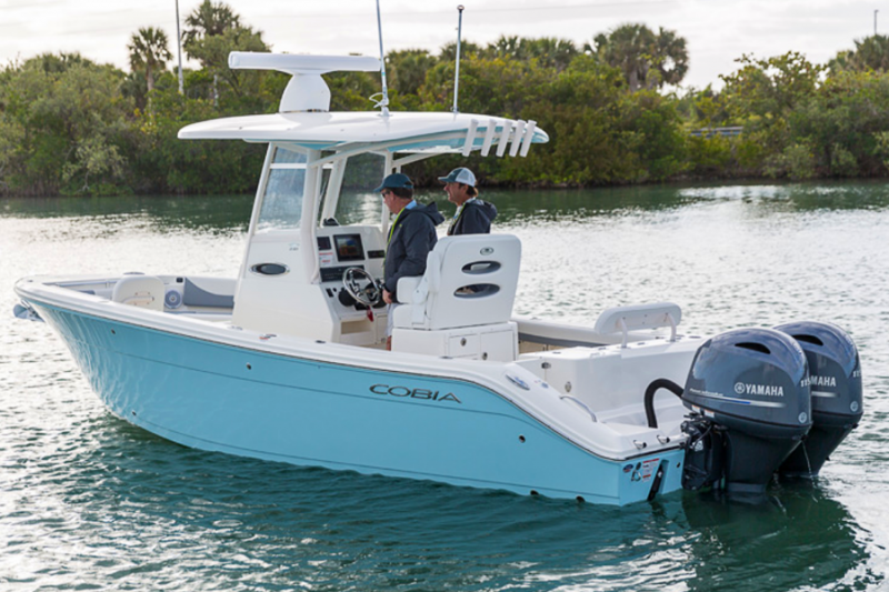 Cobia 240 CC 2019 Cobia 240 CC 2019