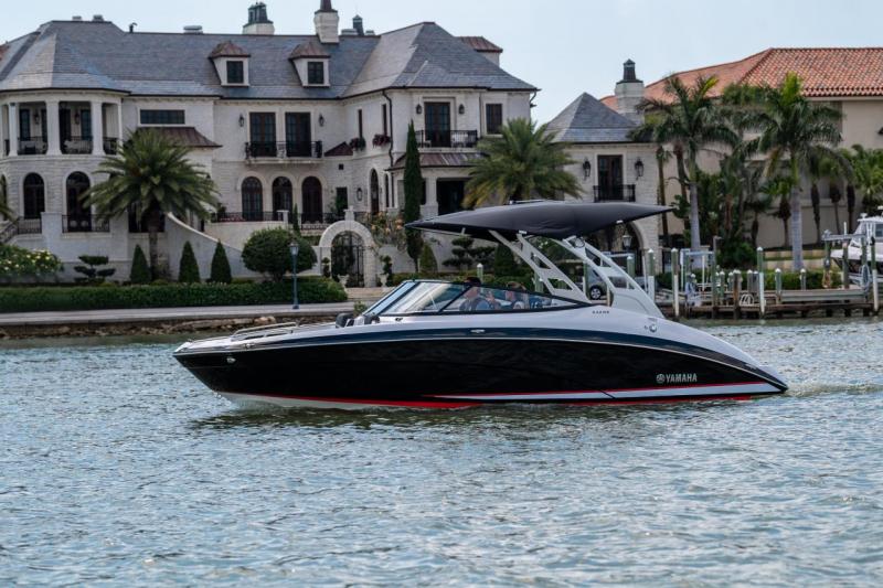 2020 YAMAHA 275 SE 2020 YAMAHA 275 SE