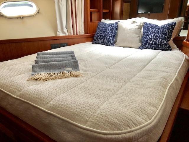 Custom Boat Bedding: Quilted Silken Coverlet Custom Boat Bedding: Quilted Silken Coverlet